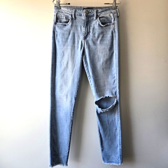 Aeropostale Denim - Aeropostle High Waisted Ankle Jeggings Distressed Denim 8